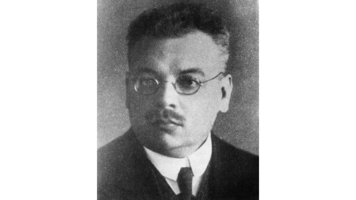 Eduards Pētersons, pagājušā gadsimta 20. gadi. Foto: LU Muzeja krājums. Eduards Pētersons, pagājušā gadsimta 20. gadi. Foto: LU Muzeja krājums.