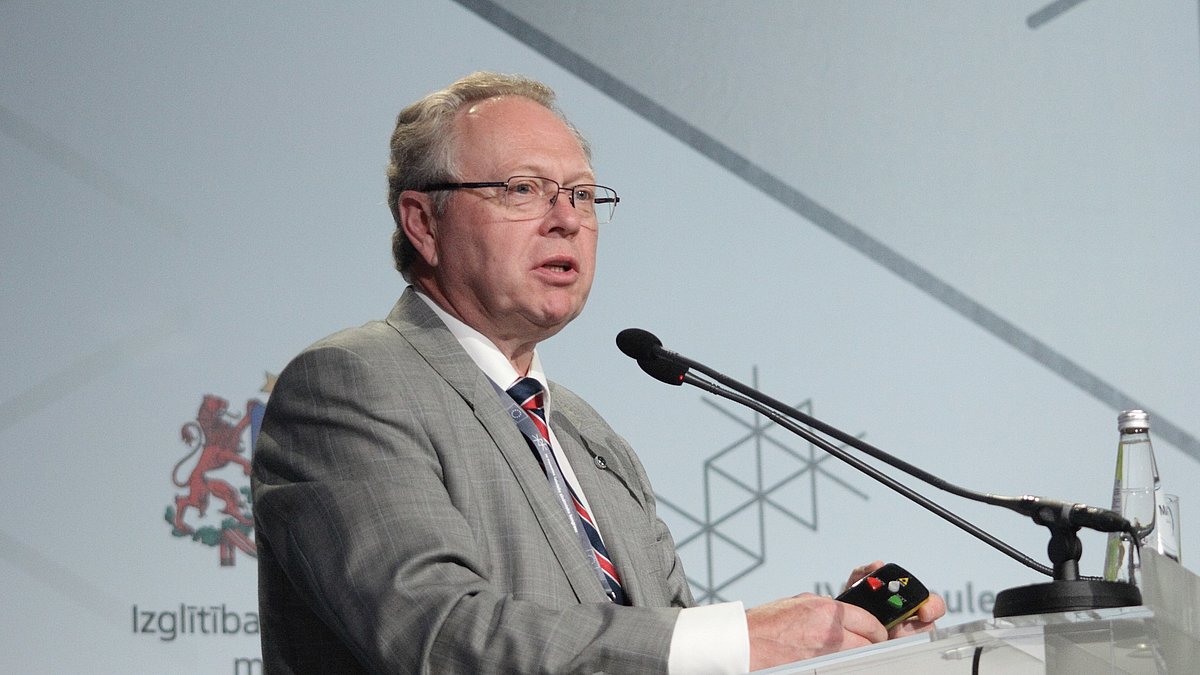 LMT President Juris Binde, speaking at the 4th World Congress of Latvian Scientists at the forum «Formula of Latvia 2050». Photo: Toms Grīnbergs, UL Department of Communication and Innovation, 2018.
